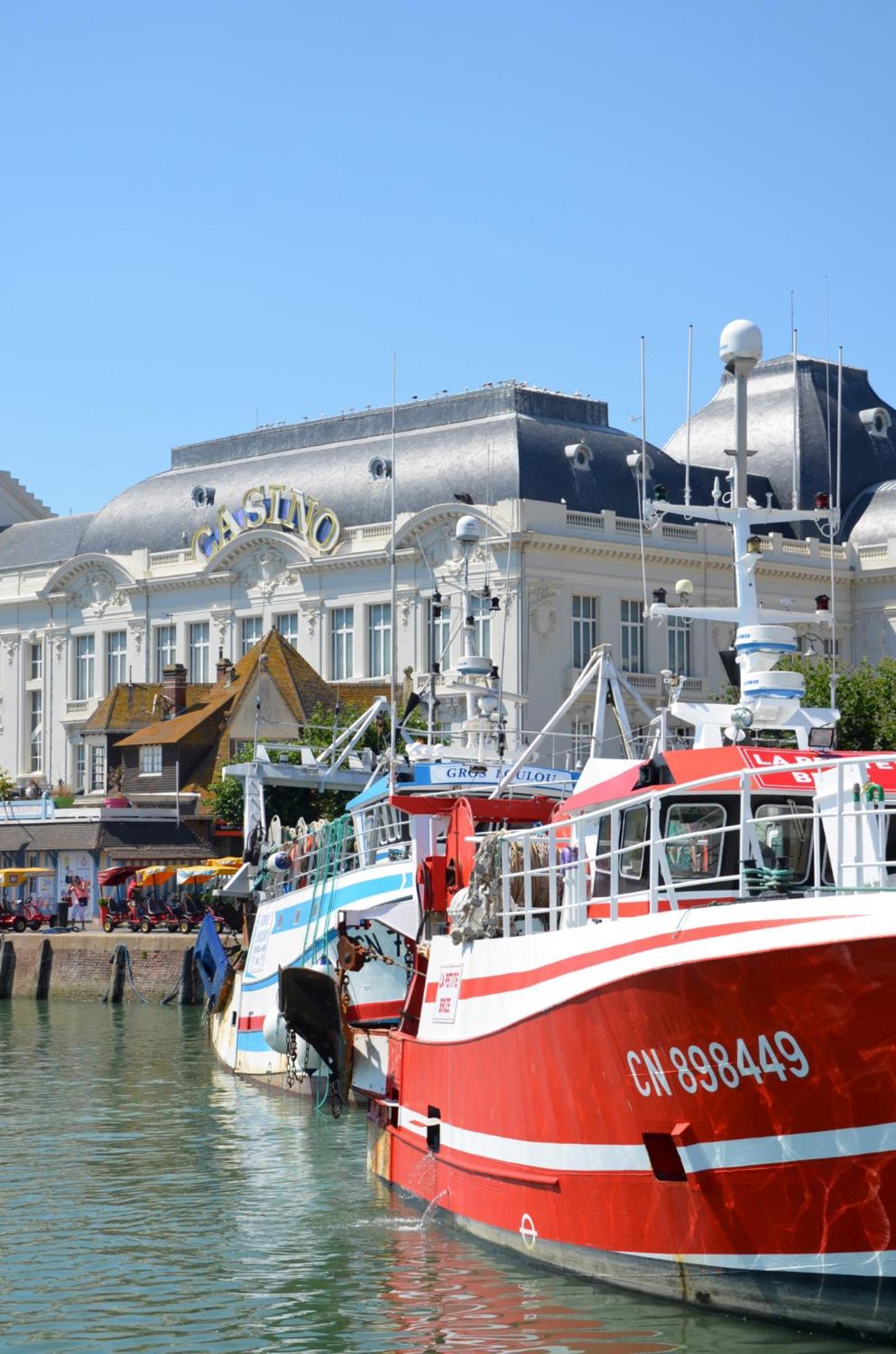 Le Trouville - Hotel De Charme Kültér fotó